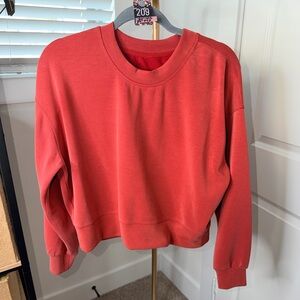 209. Lululemon Perfectly Oversized Cropped Crew *Softstreme in Cayenne